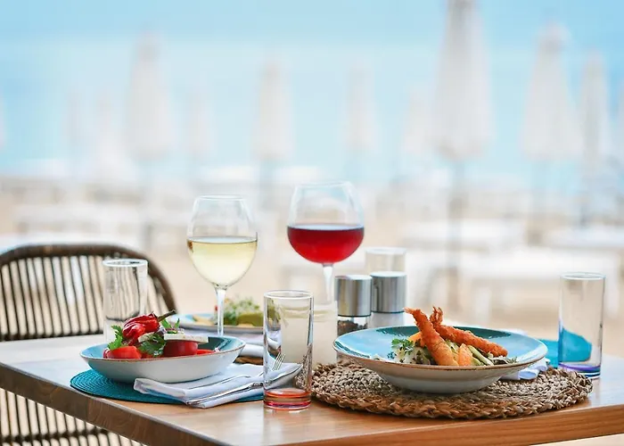 Grifid Moko Golden Sands